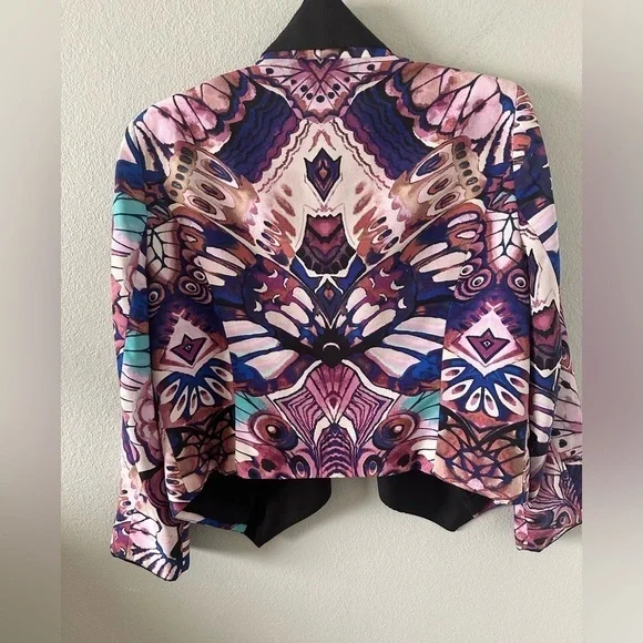 Bebe Womens Jacket size Large butterfly floral print - Picture 3 of 13